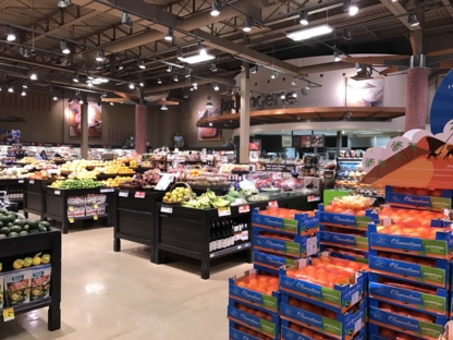 Metro Plus Pointe-Claire - Grocery Stores