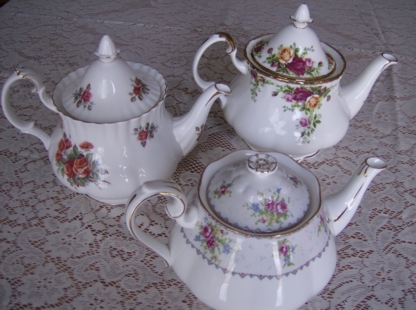 Vintage Tea Party Fine China Rentals - Location de matériel et d'équipement de réceptions