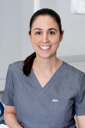 Clinique Dentaire Du Carrefour - Dentists