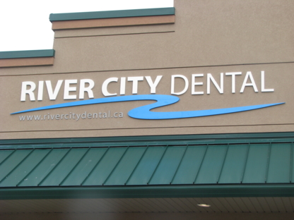 Dr Glenn Vandepeear - Teeth Whitening Services