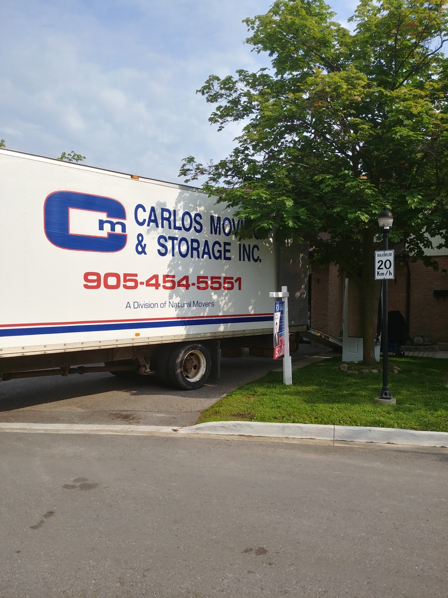 Carlos Moving & Storage Inc Opening Hours 33190 Bovaird Dr W