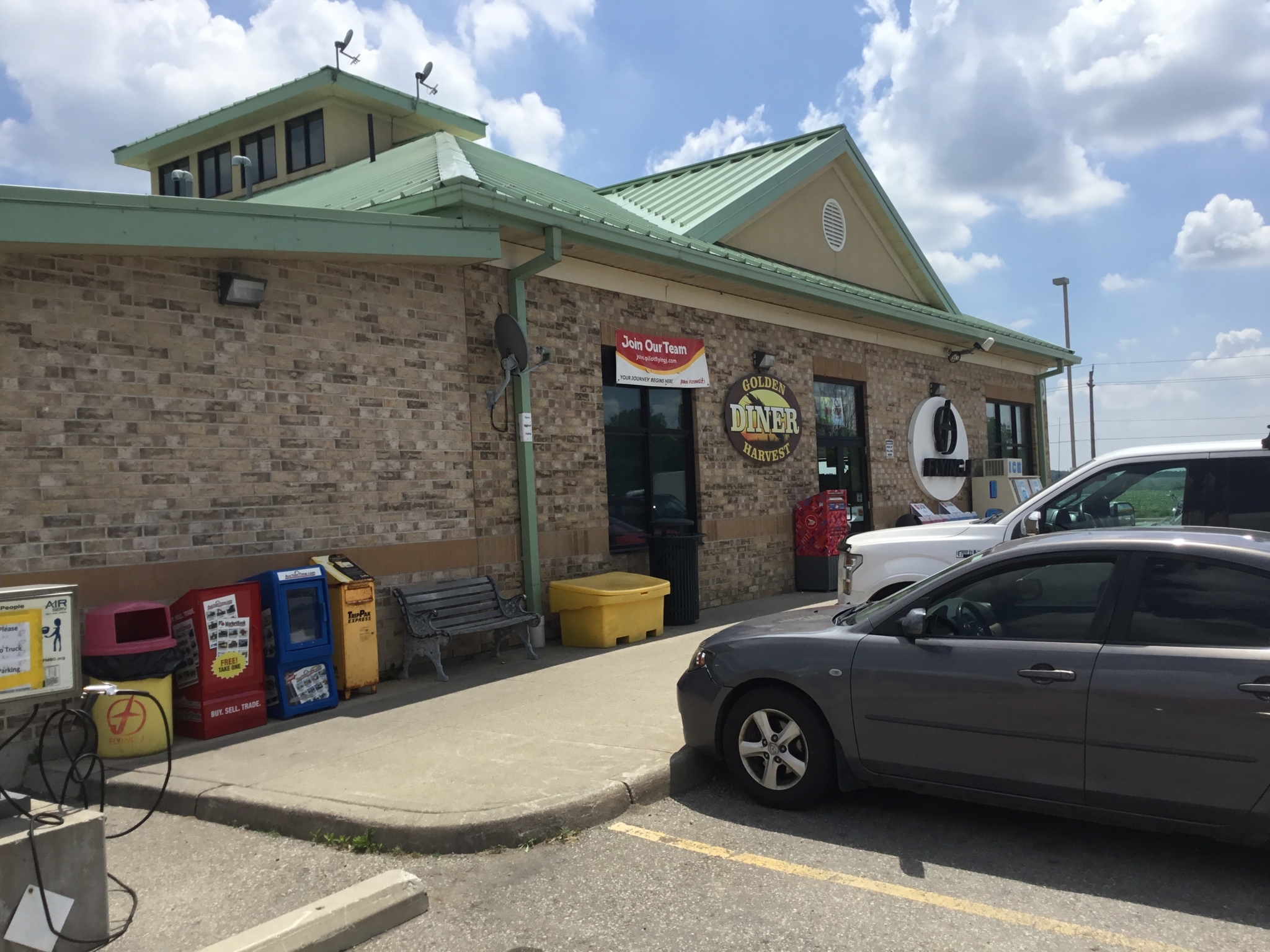 Flying J Travel Center - Truck Stops