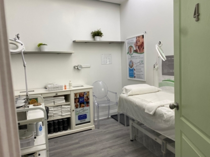 Aroma Waxing & Laser Clinic - Spas : santé et beauté