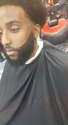 Afro Cuts - Salons de coiffure