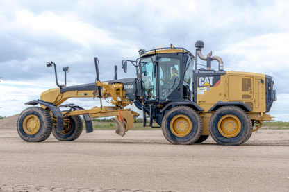 Operating Engineers Training Institute of Manitoba - Service, matériel et centres de formation