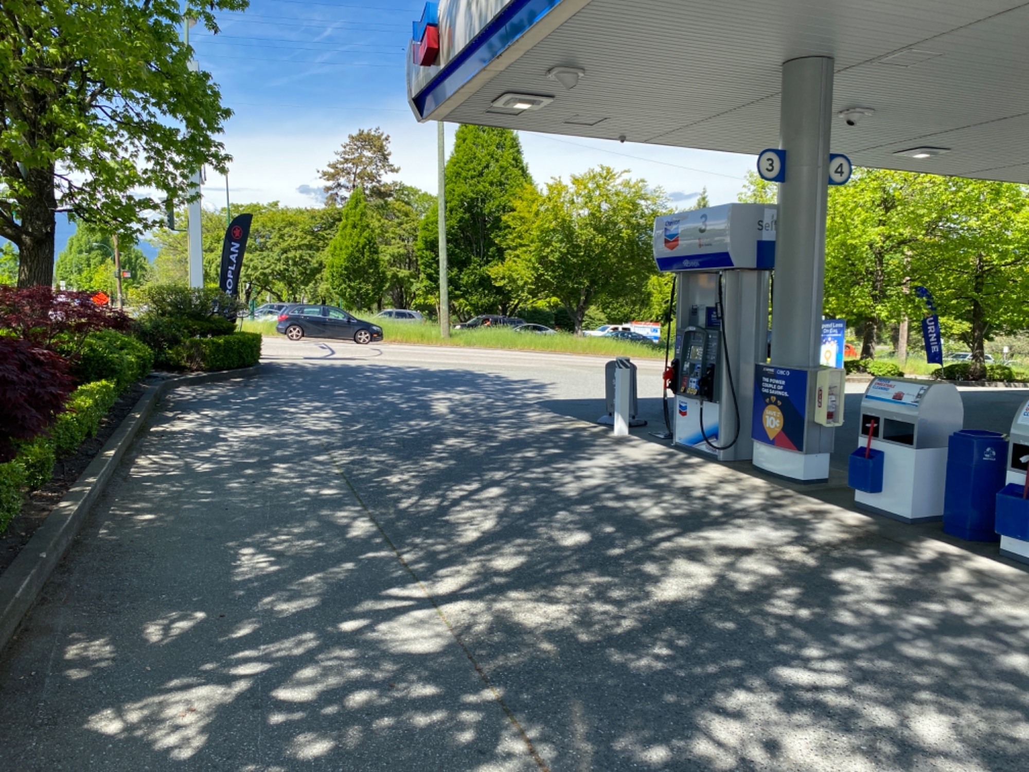 Chevron - Gas Station - Stations-services