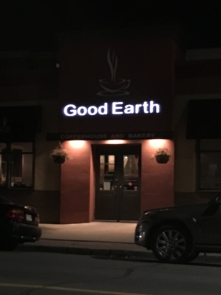 11th St Good Earth Cafe - Cafés