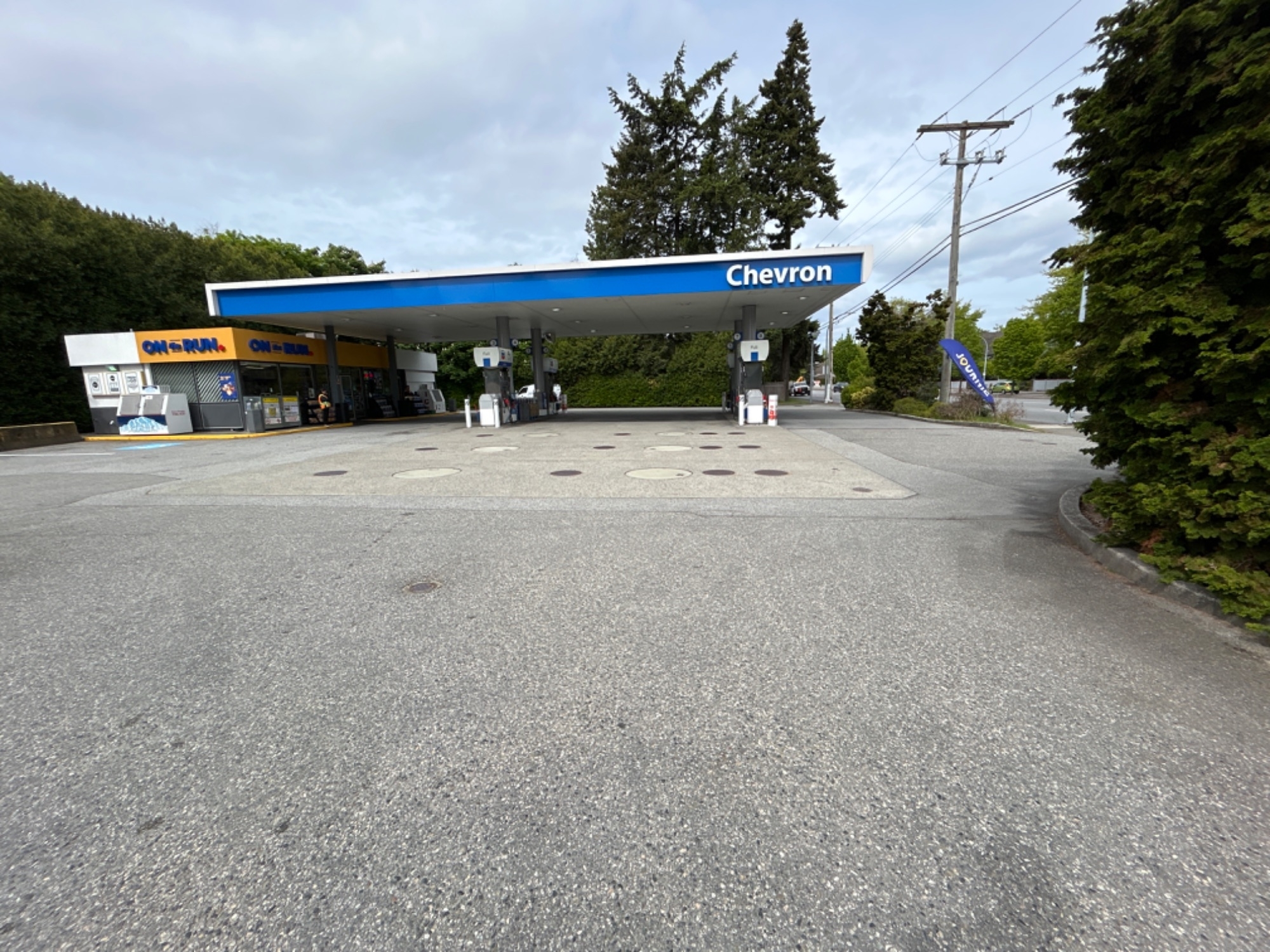 Chevron - Gas Station - Oil Companies