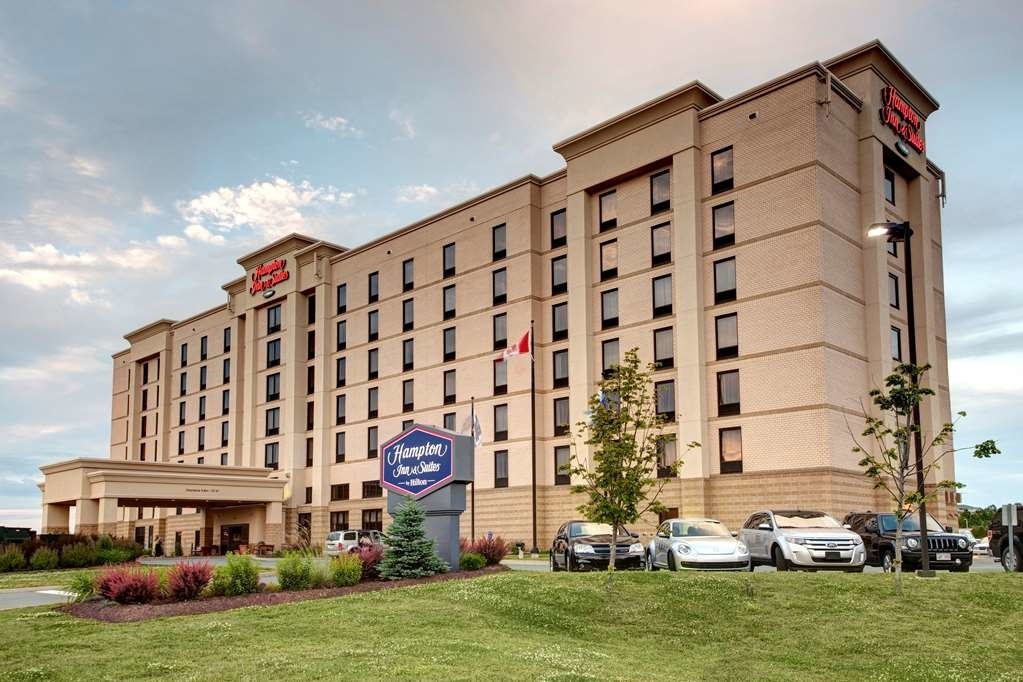 Hampton Inn & Suites by Hilton Halifax-Dartmouth - Hotels