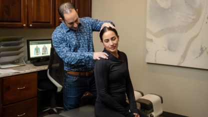 Roach Chiropractic Centre - Chiropractors DC