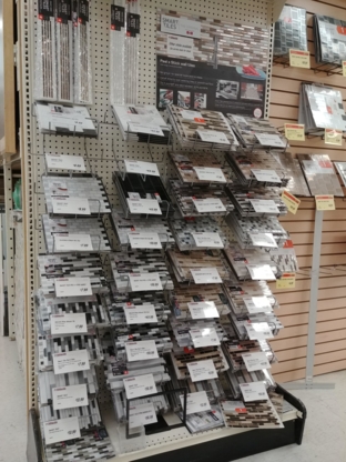 McMunn & Yates Building Supplies - Pembina - Lumber