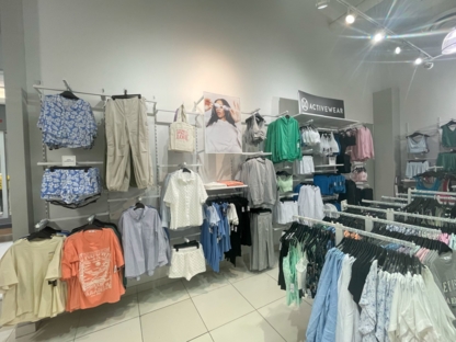 Ardene - Magasins de vêtements