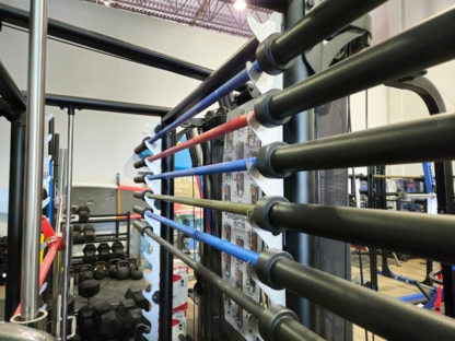 Flaman Fitness Calgary Northeast - Appareils d'exercice et de musculation