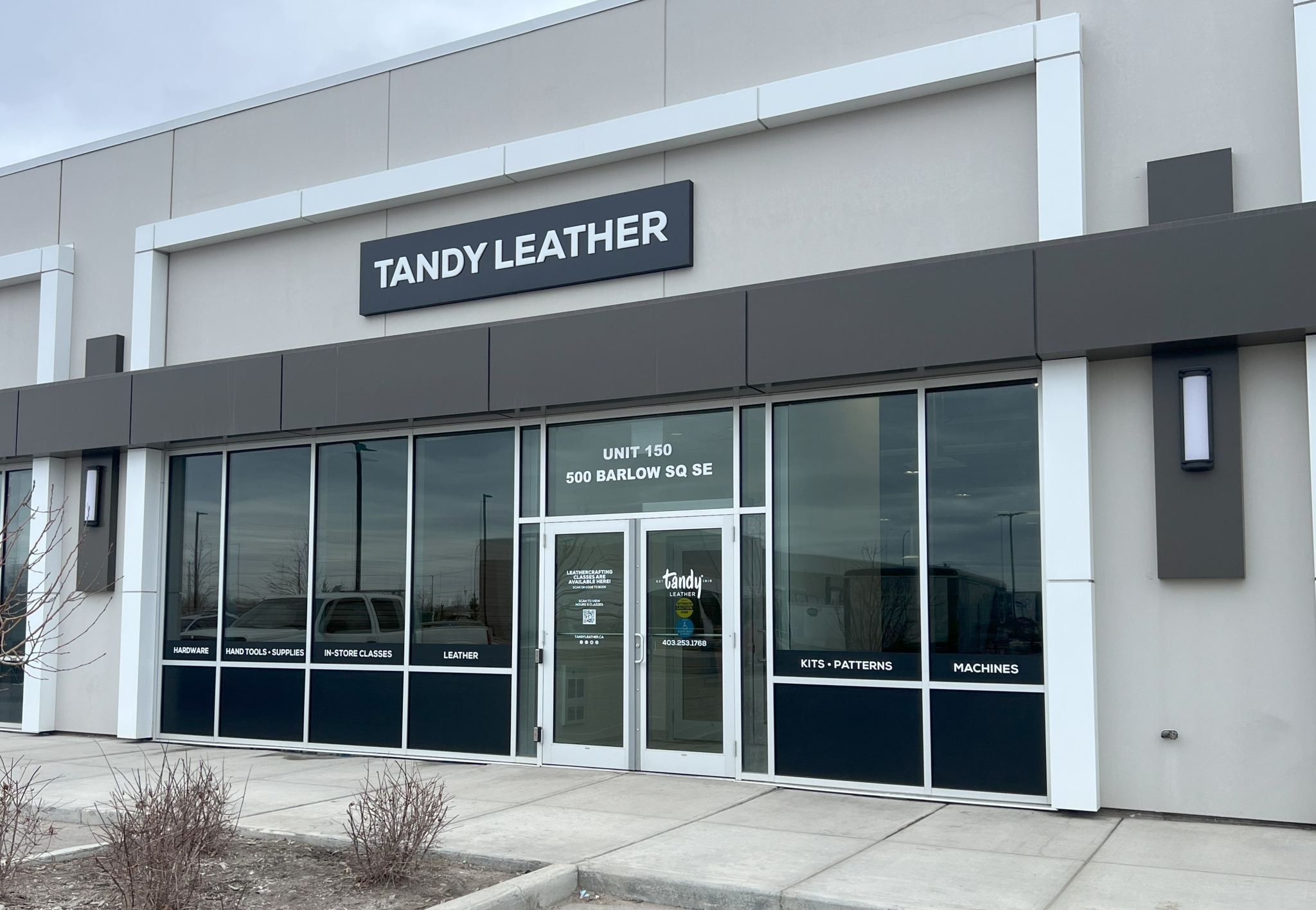 Tandy Leather South Calgary - 703 - Boutiques d'artisanat