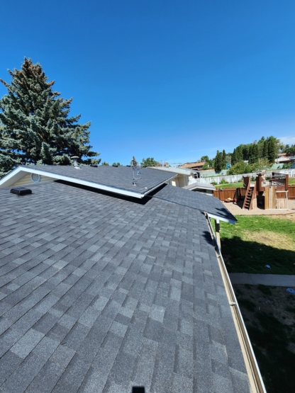 Straight Line Roofing Ltd - Couvreurs