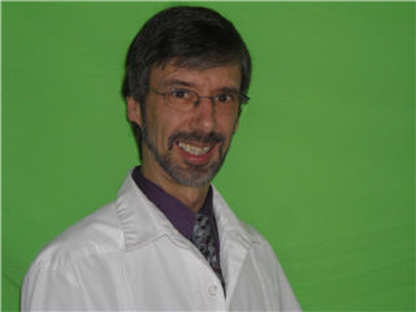 Marc Chevalier Denturologiste -Clinique Dentaire Saint-Jacques - Denturologistes