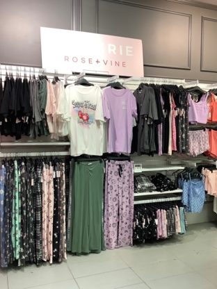Ardene - Magasins de vêtements