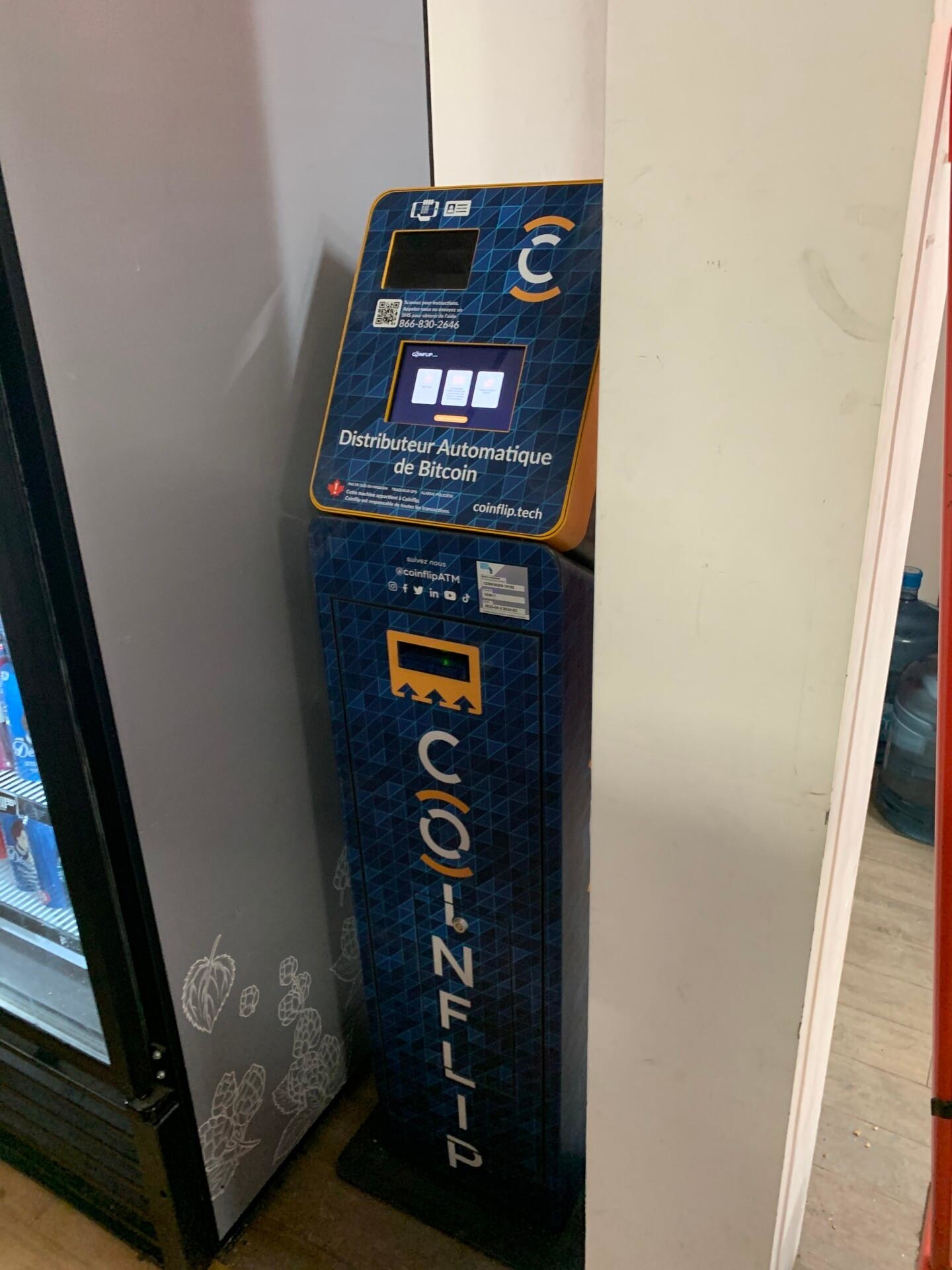 CoinFlip Bitcoin ATM - Depanneur Evangeline (Québec) - Banks