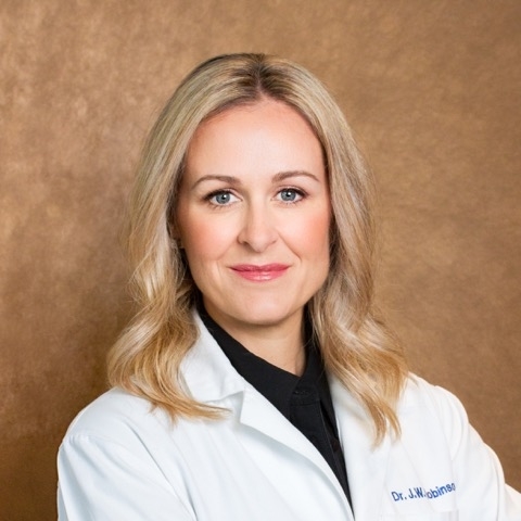 Dr. Jennifer W. Robinson - Chirurgie esthétique et plastique