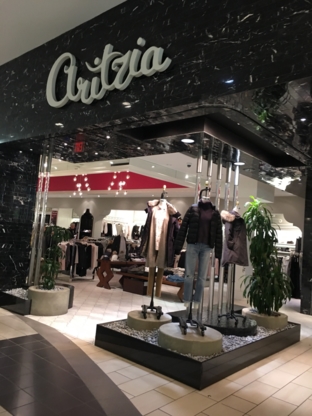 Aritzia - Women's Clothing Stores