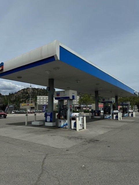chevron - gas station - Stations-services