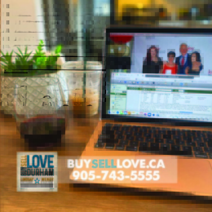 Lindsay Smith, Wendy Starr - Buy Sell Love Durham - Immeubles divers