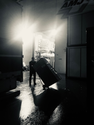 Victoria Moving Company - AMJ - Déménagement et entreposage