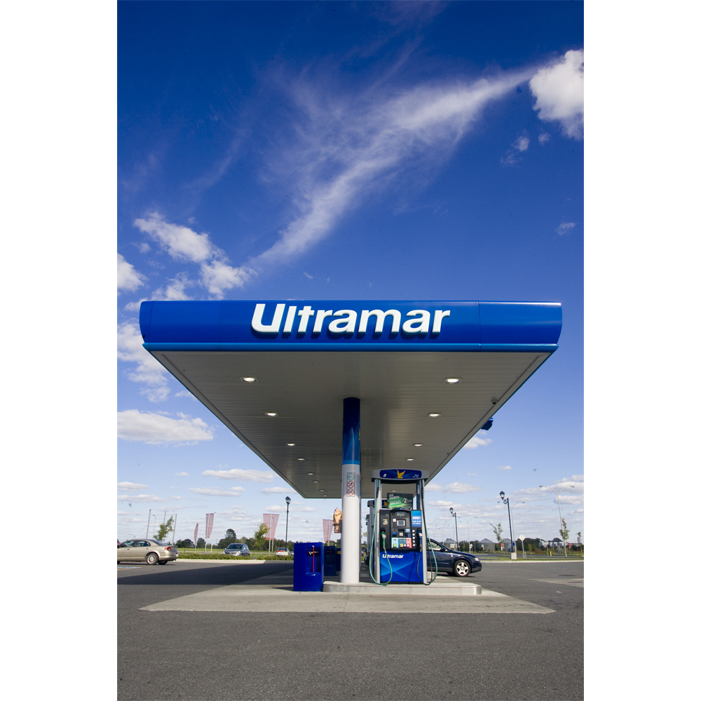 ultramar - gas station - Stations-services