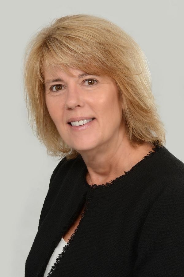 Edward Jones - Financial Advisor: Diane L Santing - Conseillers en placements