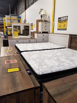 Surplus Furniture and Mattress Warehouse - Magasins de meubles
