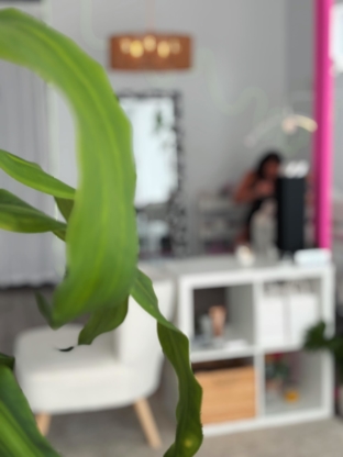 Le Loft Salon De Beauté - Eyelash Extensions