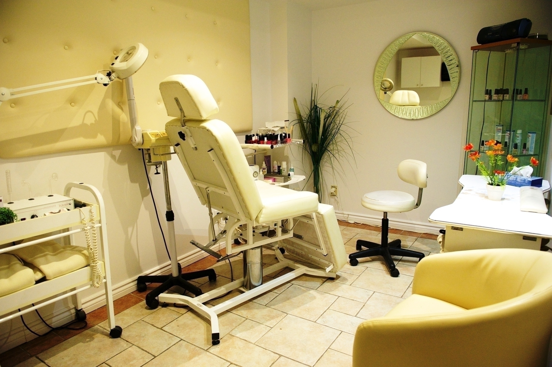 Coiffure Et Spa St-Laurent - Hairdressers & Beauty Salons