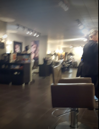 Salon Chantal - Salons de coiffure et de beauté