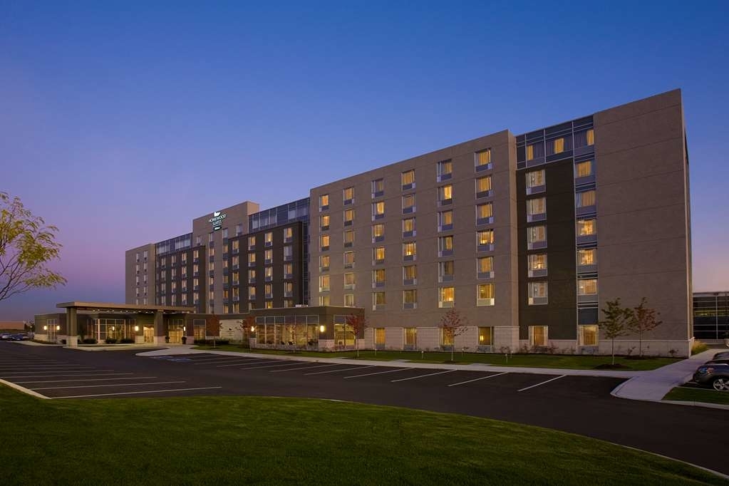 Homewood Suites by Hilton Toronto Vaughan - Hotels