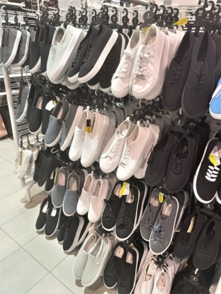 Ardene - Magasins de vêtements