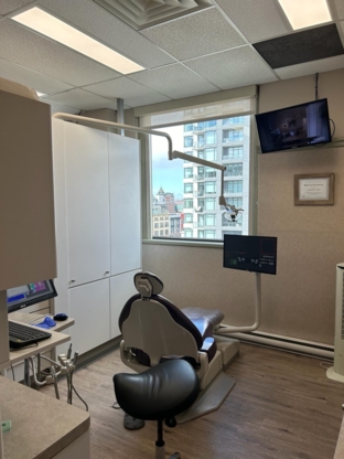 Downtown Dental Victoria - Dentistes