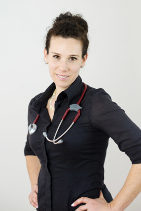 Dr. Jennifer Strong ND - Naturopathes