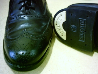 Jiffy Shoe Service - Shoe Repair
