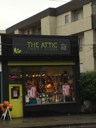 Attic Hair Studio - Entrepreneurs généraux