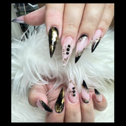 View I Nails Salon & Spa’s Devon profile