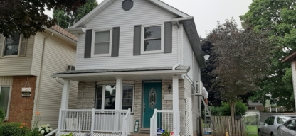 On A Roll Painting - Peintres