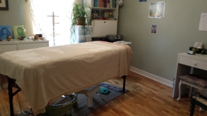 Éthiellla Massothérapeute - Massage Therapists