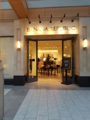 Banana Republic - Clothing Stores