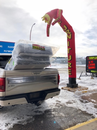 Surplus Furniture and Mattress Warehouse - Magasins de meubles