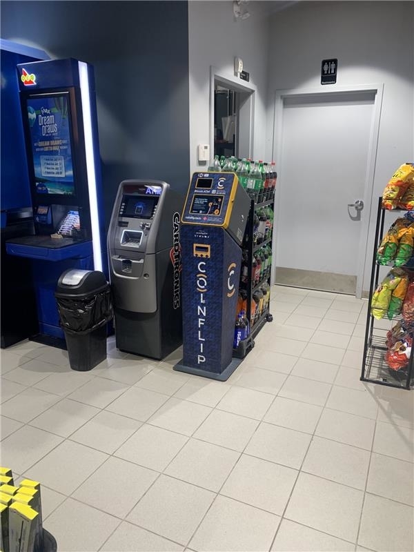 CoinFlip Bitcoin ATM - Esso (London) - Banques