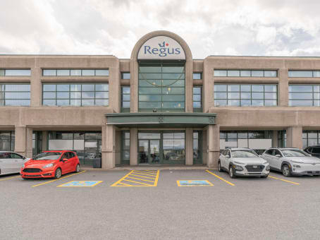 Regus - Laval - Office & Desk Space Rental