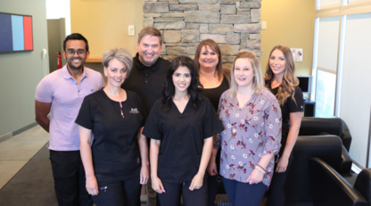 Cornerstone Dental Centre - Dentistes