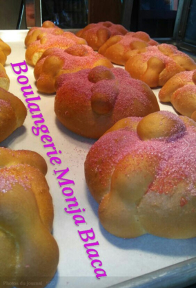 Boulangerie Monja Blanca - Bakeries