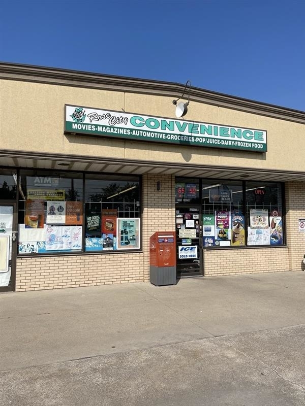CoinFlip Bitcoin ATM - Rose City Convenience (Windsor) - Banks