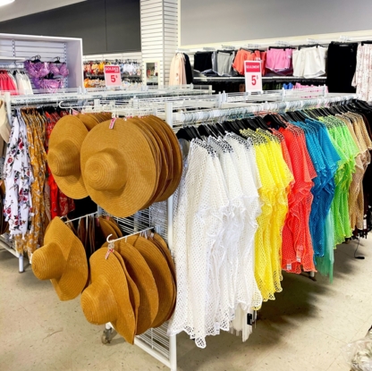 Ardene - Clothing Stores